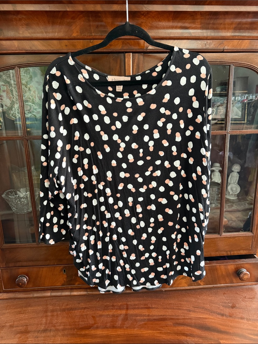 Philosophy 3/4 Sleeve Top with White and Peach Polka Dots